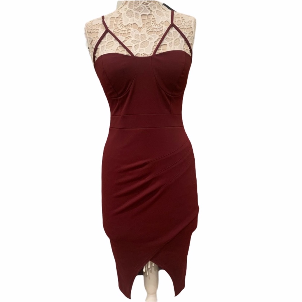 Leyva’s New burgundy cocktail midi dress sz M